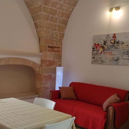 Dimora Donna Iolanda Apartment Leverano Bagian luar foto