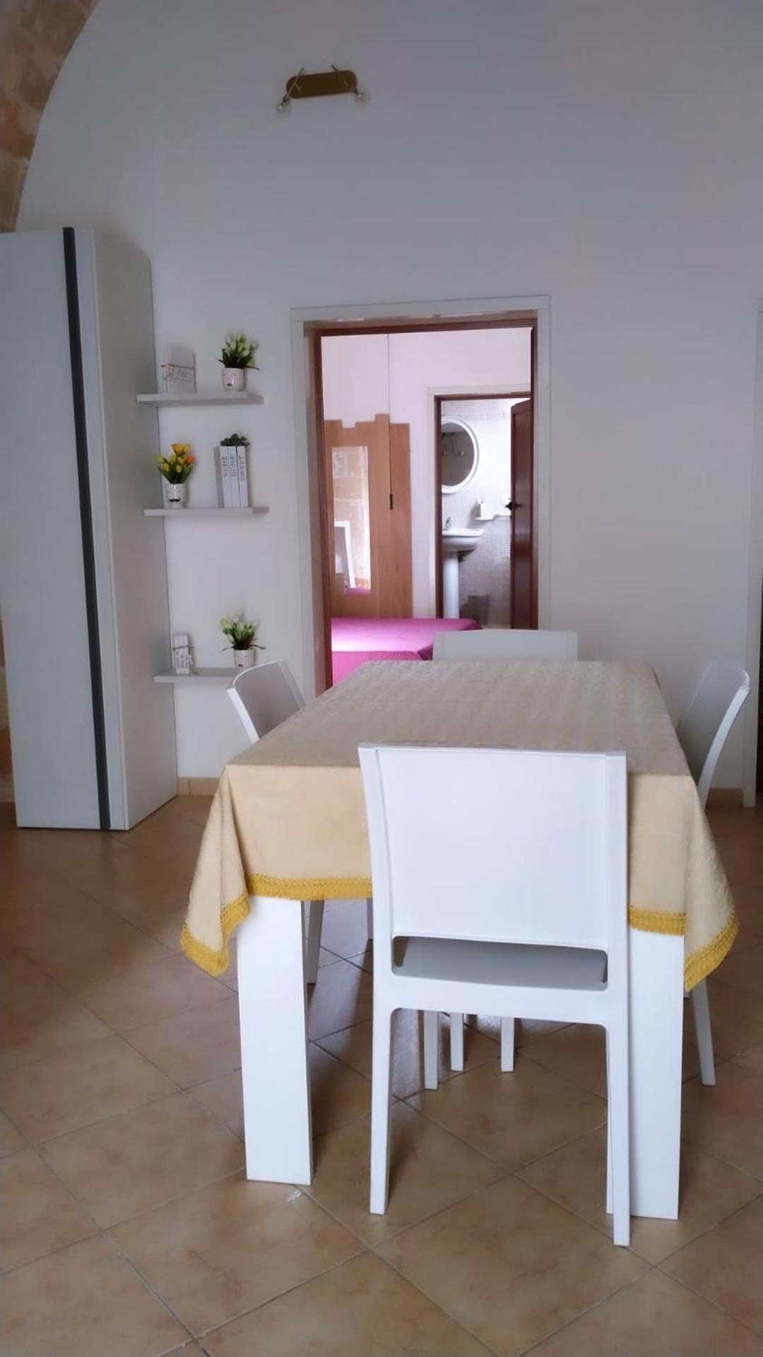 Dimora Donna Iolanda Apartment Leverano Bagian luar foto